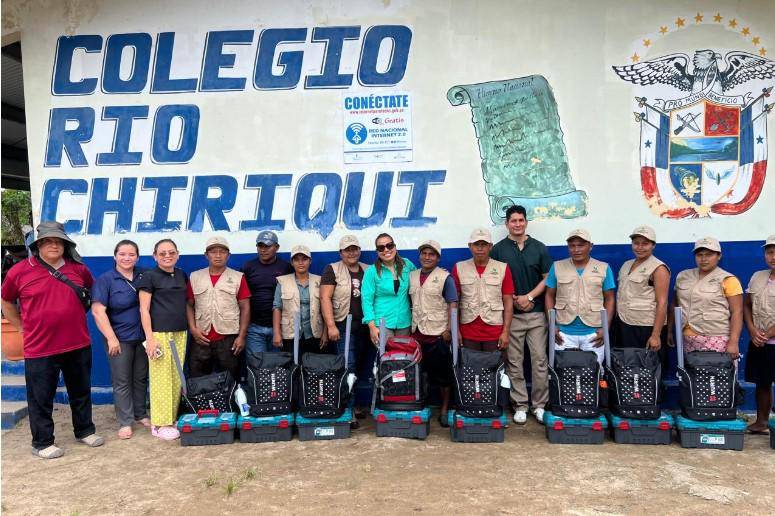 Cortesía | Personal del Minsa, con los participantes.