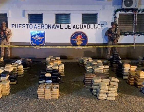 ML | Paquetes de presunta droga que fueron decomisados.