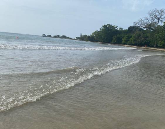 ML | Fuertes oleajes en el Caribe.