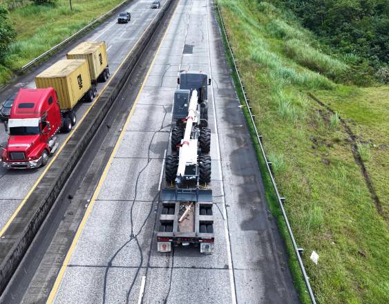 Naturgy incorpora poda mecanizada para reforzar el control de vegetación cerca de los tendidos eléctricos
