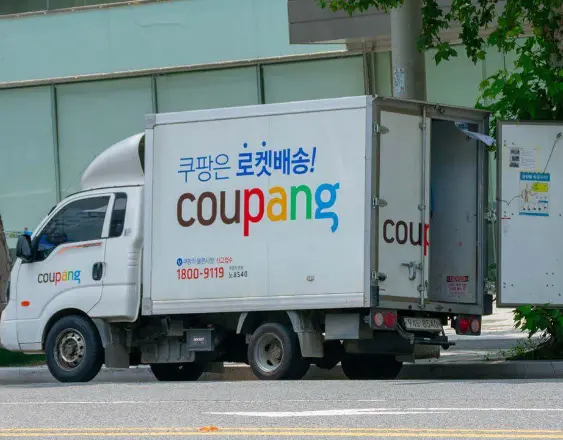 El fundador de Coupang pide perdón por el silencio tras la filtración masiva de datos de clientes