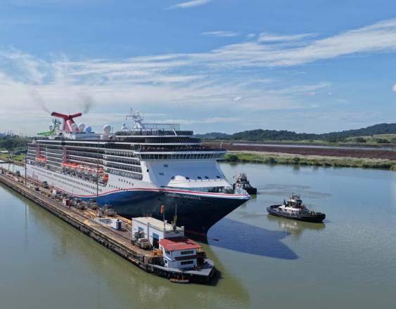 Cinco nuevas embarcaciones y 39 buques neopanamax cruzarán el Canal de Panamá en la temporada de cruceros 2026-2027