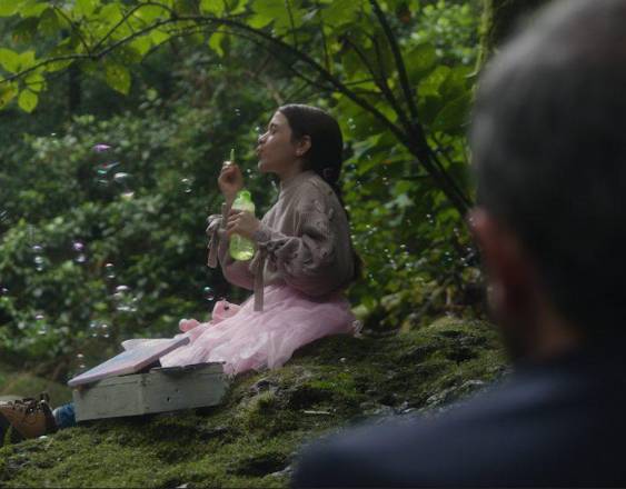Opera Films | Una escena de la película “Salmones Rosas”.