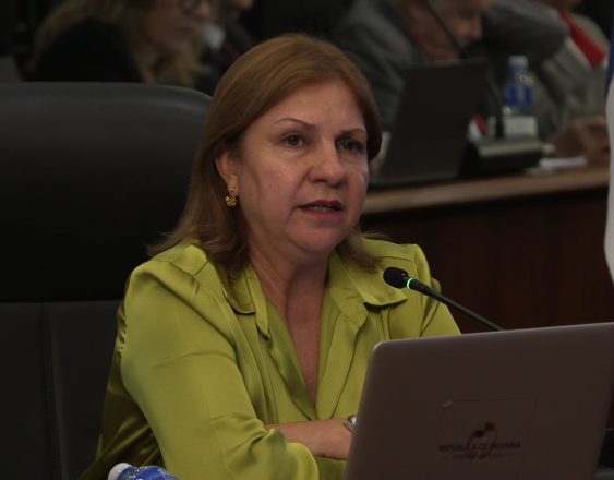 ML | La ministra de Gobierno, Dinoska Montalvo.