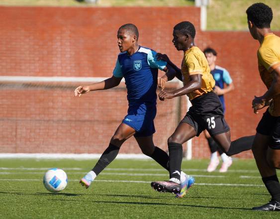 Sub-17 intensifica su paso