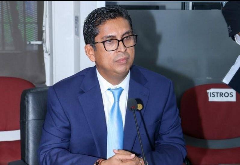 Unachi buscará alivio financiero con jubilaciones