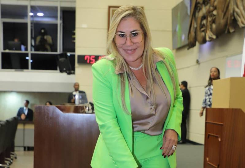 Presidente Mulino ordena inmediata restauración del monumento chino