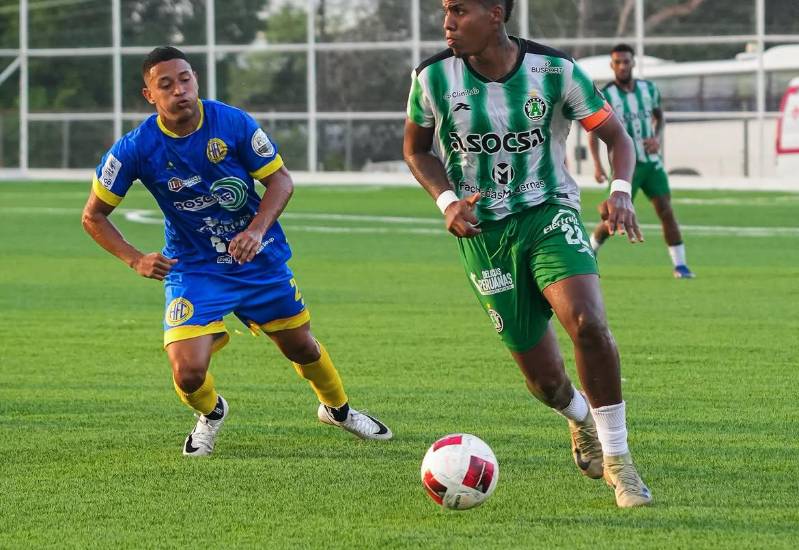 Pausan el fútbol local por el sismo