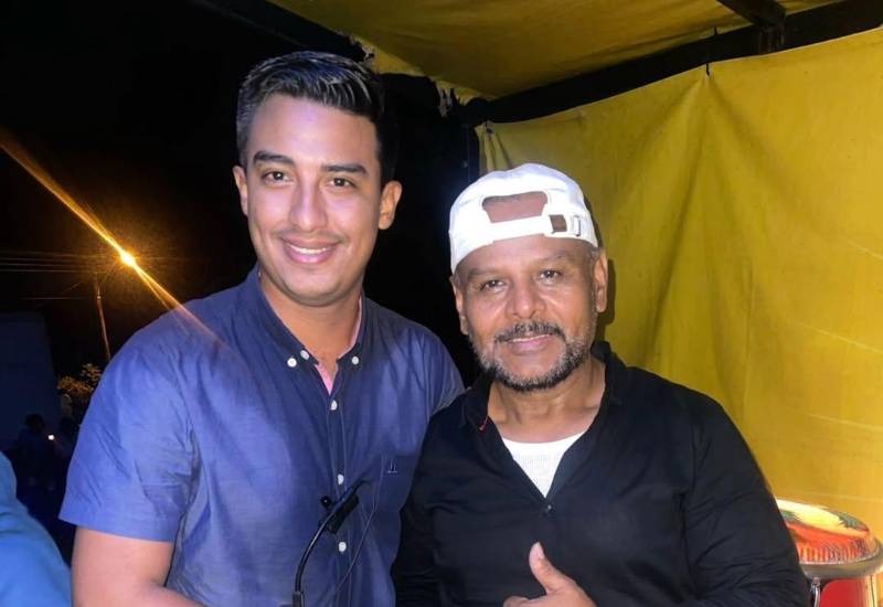 Hidadi Saavedra conquista con el típico romántico
