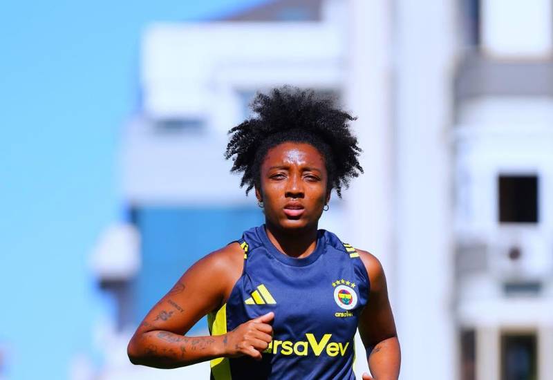 Marta Cox, campeona en Turquía