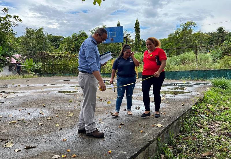 Agua, basura y calles en mal estado, los dilemas en Chilibre