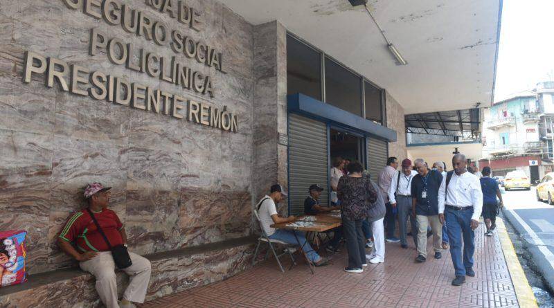CSS anuncia cierres y suspensión temporal de servicios de salud tras sismo