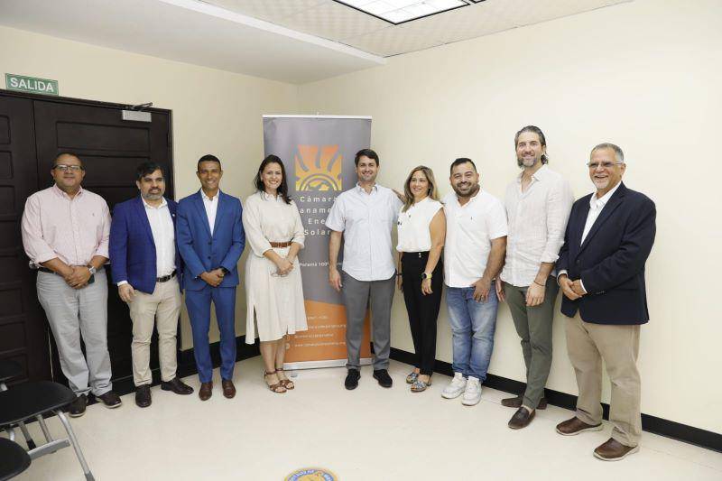 “Reducir la burocracia”, reto para la instalación de paneles solares