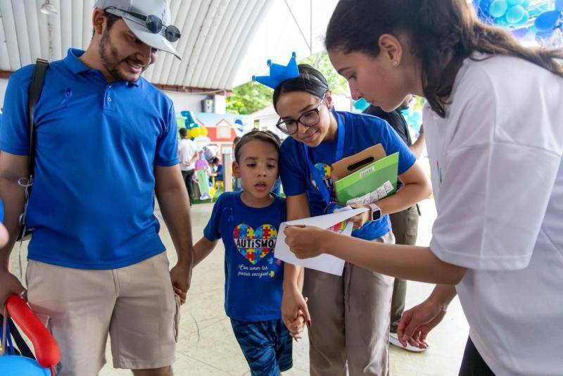 Quinto Festival Cultura Azul en Parque Omar promueve inclusión y sensibilización sobre el autismo