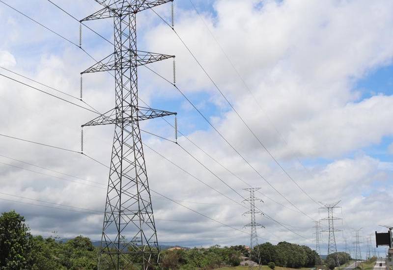 Proyecto de interconexión eléctrica Colombia-Panamá podría licitarse en 2024