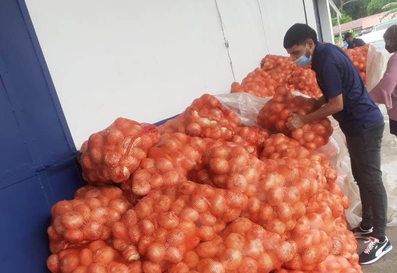 Decomisan cebolla de presunto contrabando en Chiriquí
