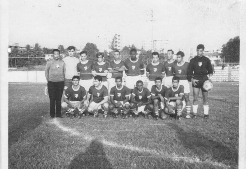 Evolución de la camiseta de la selección nacional de fútbol