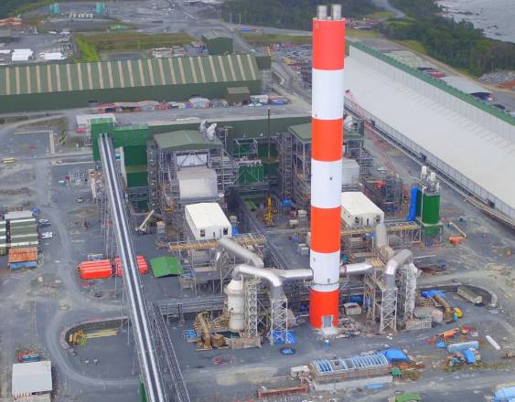 ML | Vista de la planta termoeléctrica ubicada en el proyecto minero.