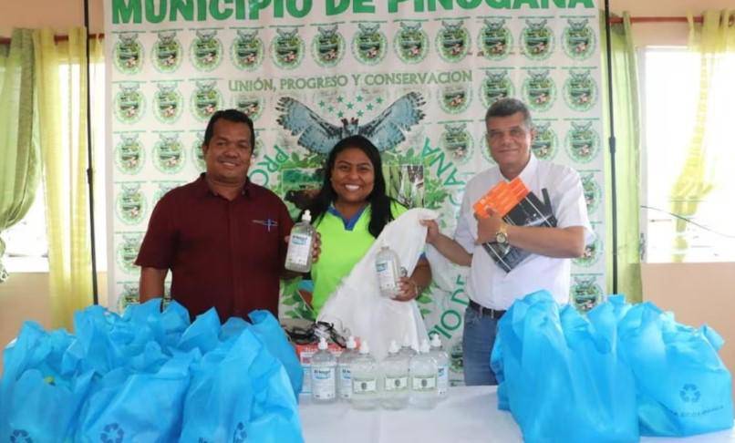 Alcaldía de Pinogana proyecta plan de obras viales y salud