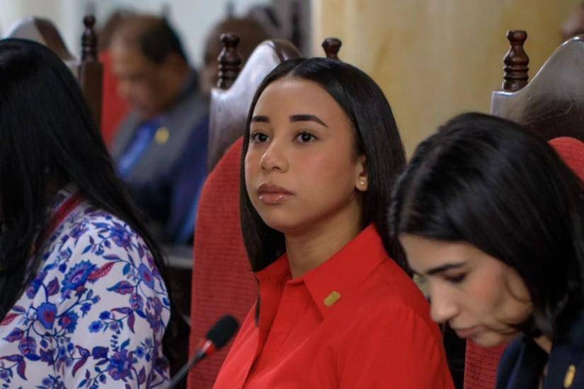 Representantes enfrentan los primeros obstáculos en cargos