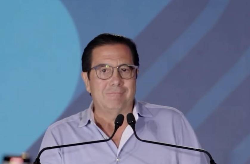 Torrijos hará oficial la inscripción de su partido