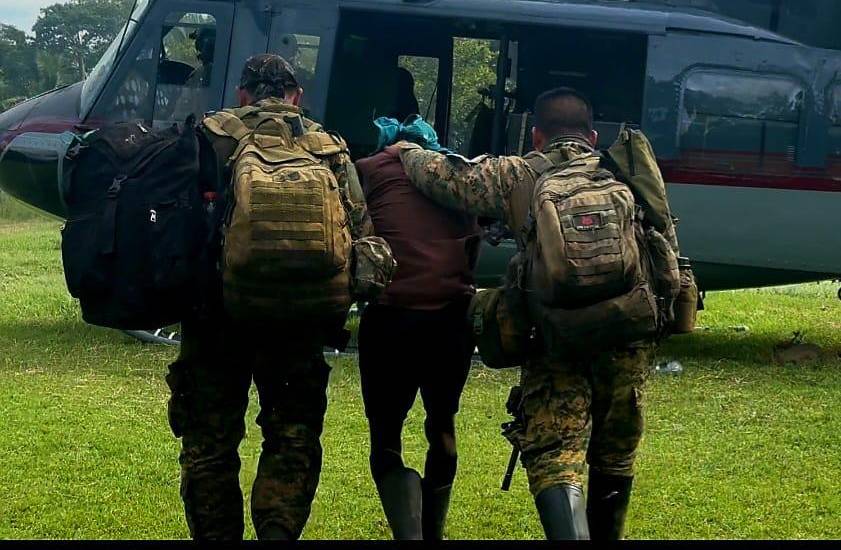 Senafront se enfrenta a grupo armado en Darién durante operativo contra el narcotráfico