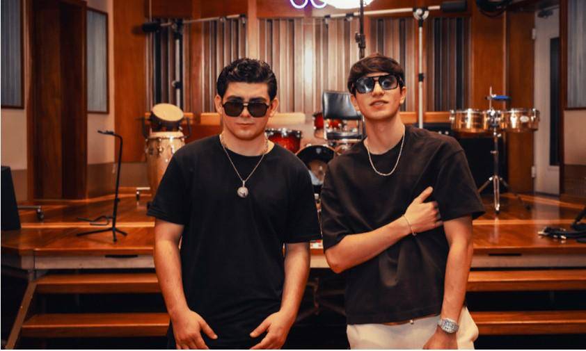 Dylan Coronel y Adrián Santos refrescan en norteño «Perdonarte ¿Para qué?» de Los Angeles Azules