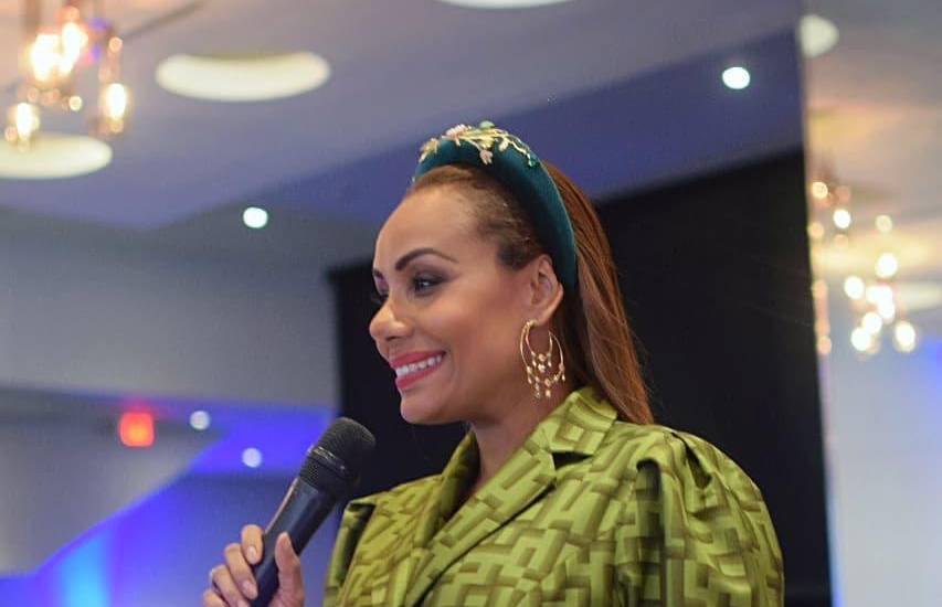 Viera Algandona, la voz cultural detrás del Miss Latinoamérica