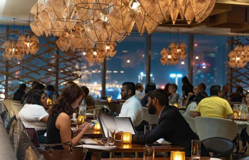 Las ventas en restaurantes, bares y discotecas registran baja del 40%