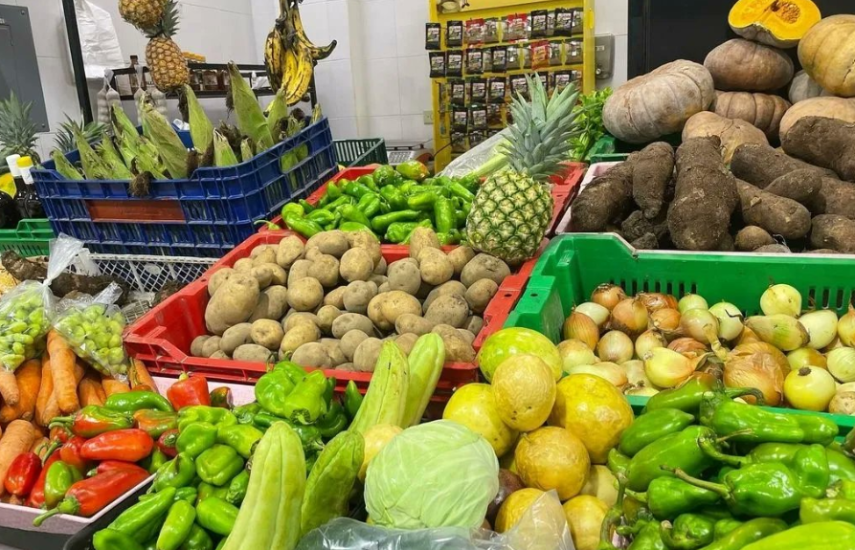 Ventas de los restaurantes caen más del 50%