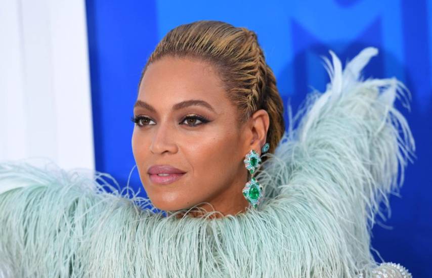 Álbum country de Beyoncé encabeza ránking Billboard y es su octavo número uno