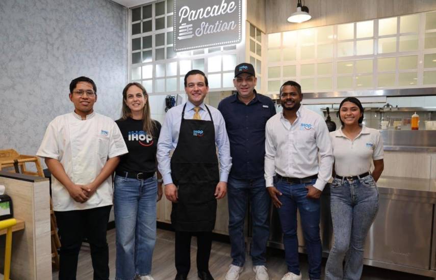 El embajador Cabrera destaca aporte de IHOP a la economía panameña