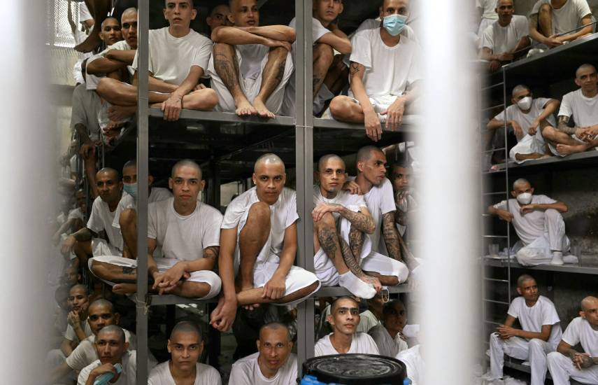 Bukele precisa que la liberación anticipada será para colaboradores casuales de pandillas