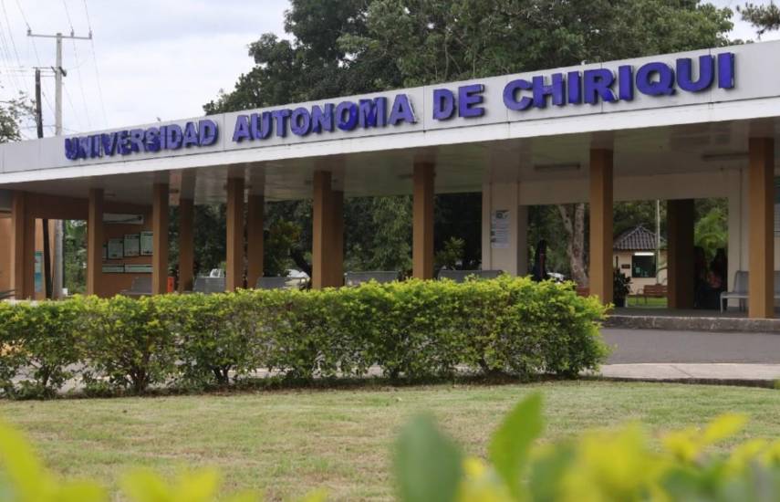 Transparencia es lo que piden al nuevo rector de la Unachi