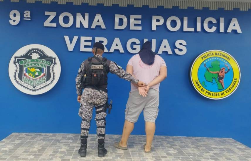 ML | Una de las personas capturadas.