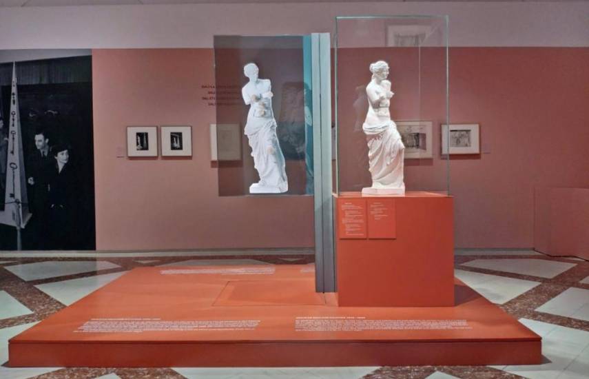 El Teatro-Museo Dalí expone un holograma de la ‘Venus de Milo con cajones’ con la tecnología OLED