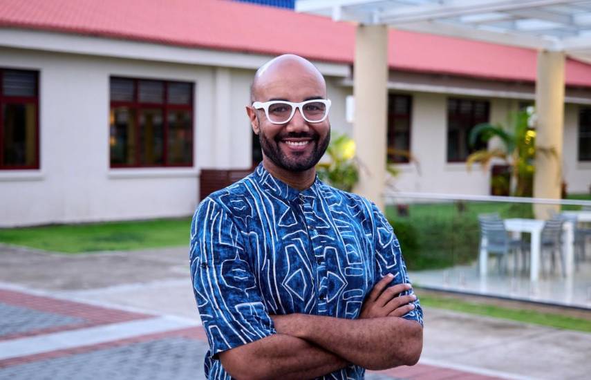 Abel Aronátegui: transforma la ciudad de Colón con arte