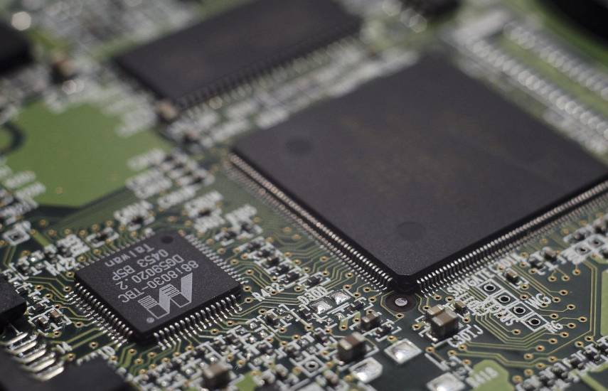 PCIe 7.0 ya está disponible para los centros de datos con transferencias de hasta 512GB por segundo