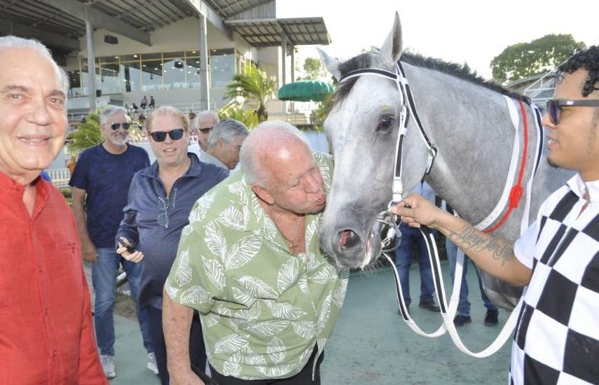 Come Candela respondió al favoritismo