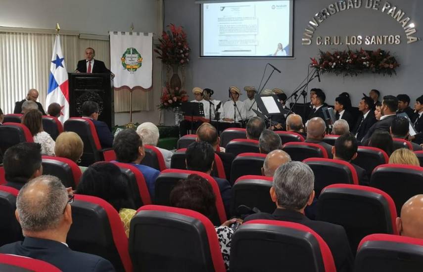 Universidad de Panamá presenta informe de rendición de cuentas