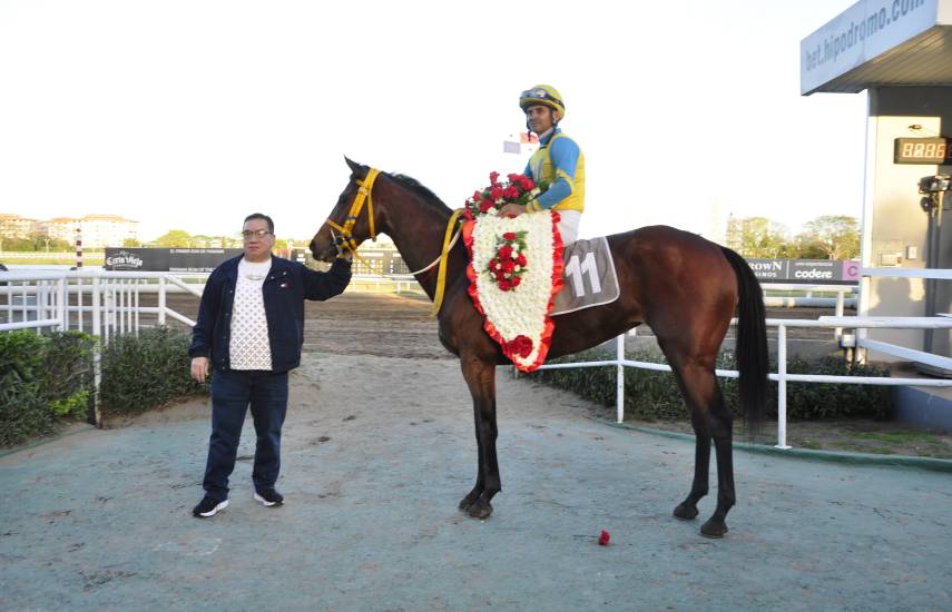 Ganó Solita: Sorpresa en el Unión de Preparadores