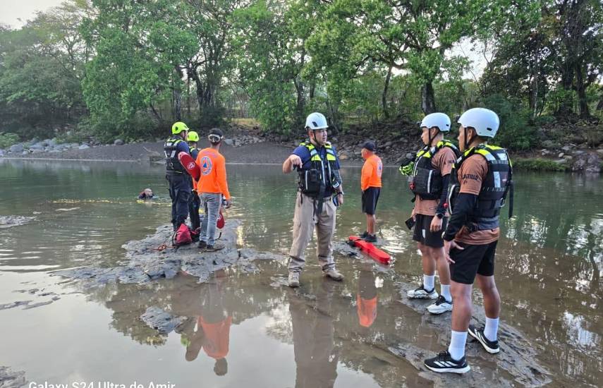 Localizan el cuerpo de un hombre desaparecido en un balneario de Chiriquí
