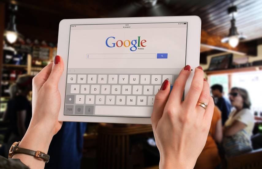 Demandan a Google, Apple y Samsung por infringir patentes de audio espacial