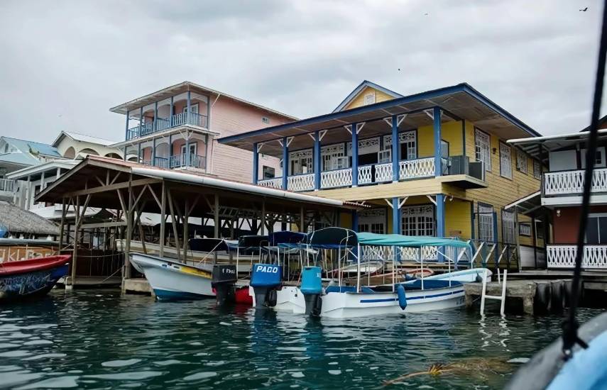 El sector turismo comienza a recuperar sus operaciones tras el sismo