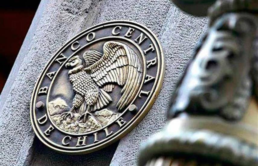 PIB de Chile crece menos de lo esperado en tercer trimestre afectado por la minería