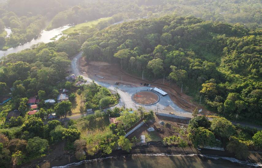 Panamá crea nuevo parque nacional y establece la primera carretera ecológica del país en Colón