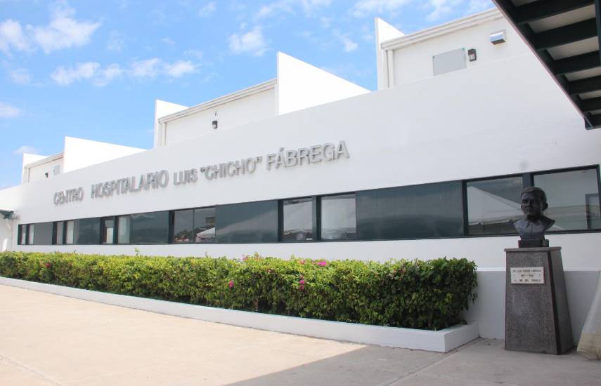 Avanzan los trabajos de mantenimiento y recuperación en el área quirúrgica del Hospital “Chicho” Fábrega