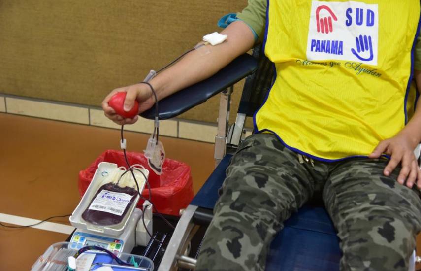 Voluntarios participan de jornada de donación de sangre