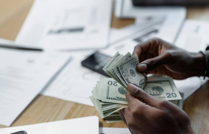 Empresarios: ajuste al salario mínimo es viable y positivo