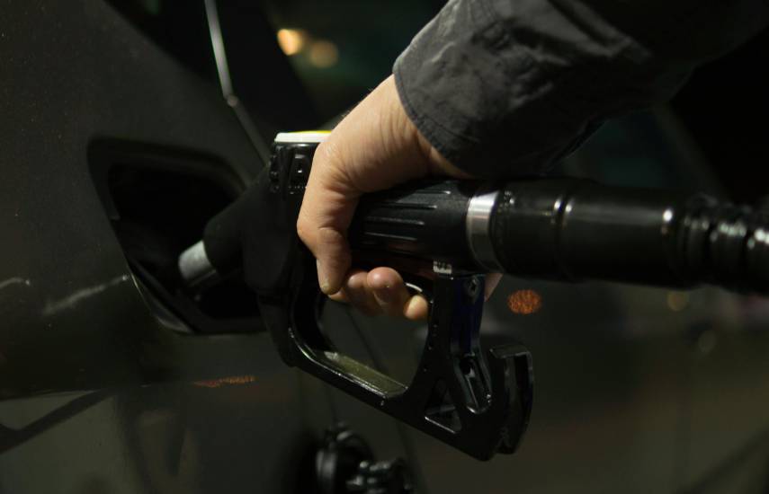 Secretaría de Energía anuncia alza en las gasolinas y el diésel
